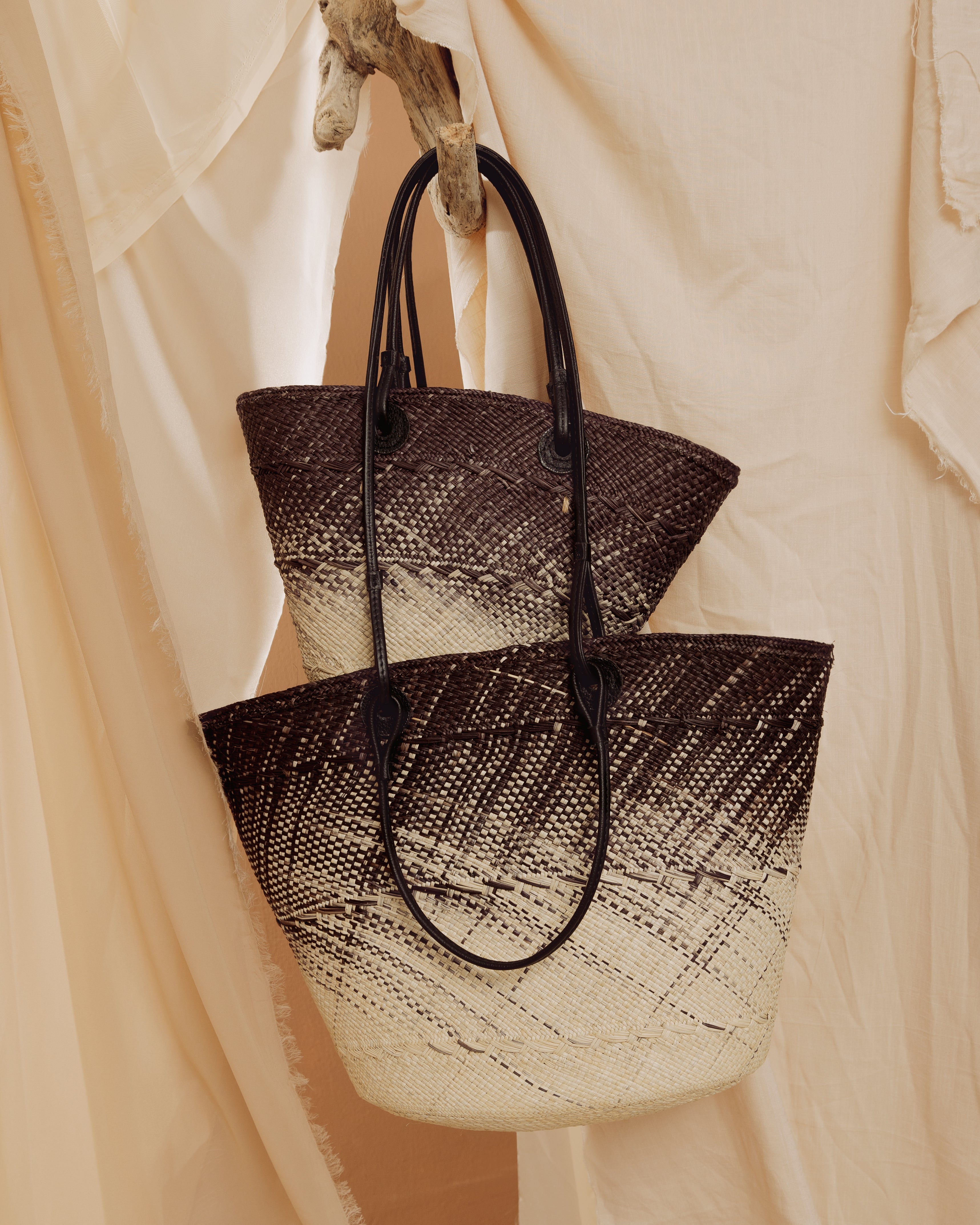 Detailed Natural Leather Compact Basket Bag
